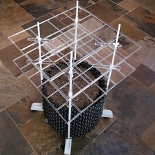 P SCROG Pro 2 screen kit shown with Air Pot (fits most containers)