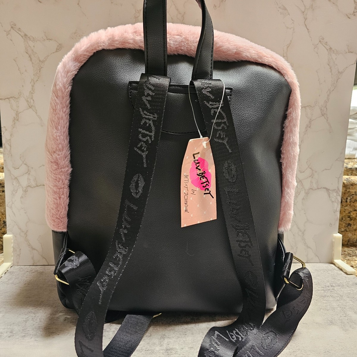Betsey Johnson pink,black,fur Heart Backpack pink fur key chain Valentine’s Day Leopard Heart Keychain Set for Women Girls Cute Fluffy  main image 4