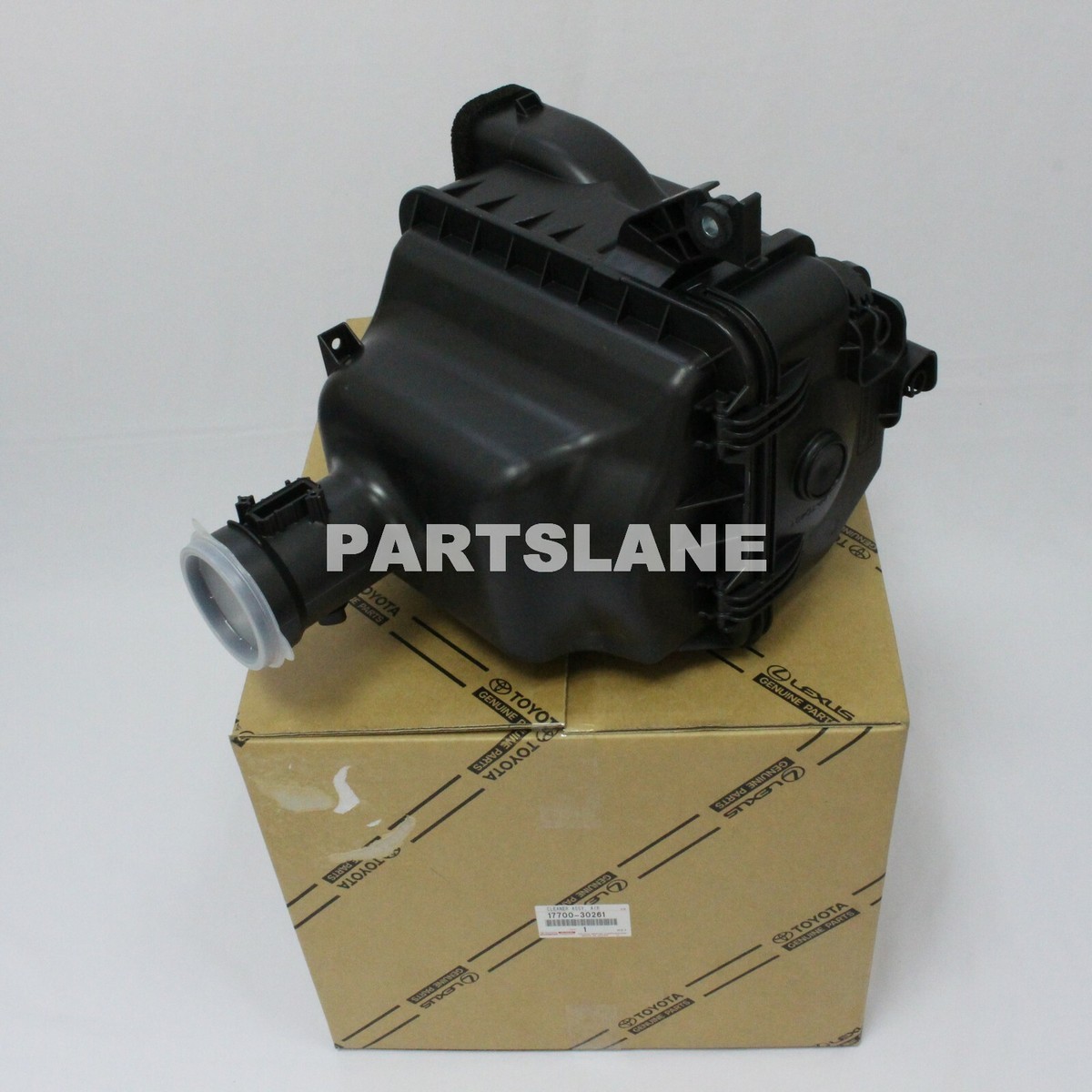 Toyota Hiace KDH200 KDH212 LH200 OEM Genuine Air Cleaner 17700