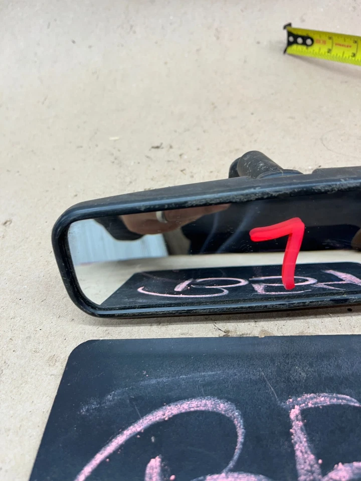 ESPEJO RETROVISOR INTERIOR USADO MONTADO EN PARABRISAS 8" CARCASA DE PLÁSTICO?? Foto 4 de 4