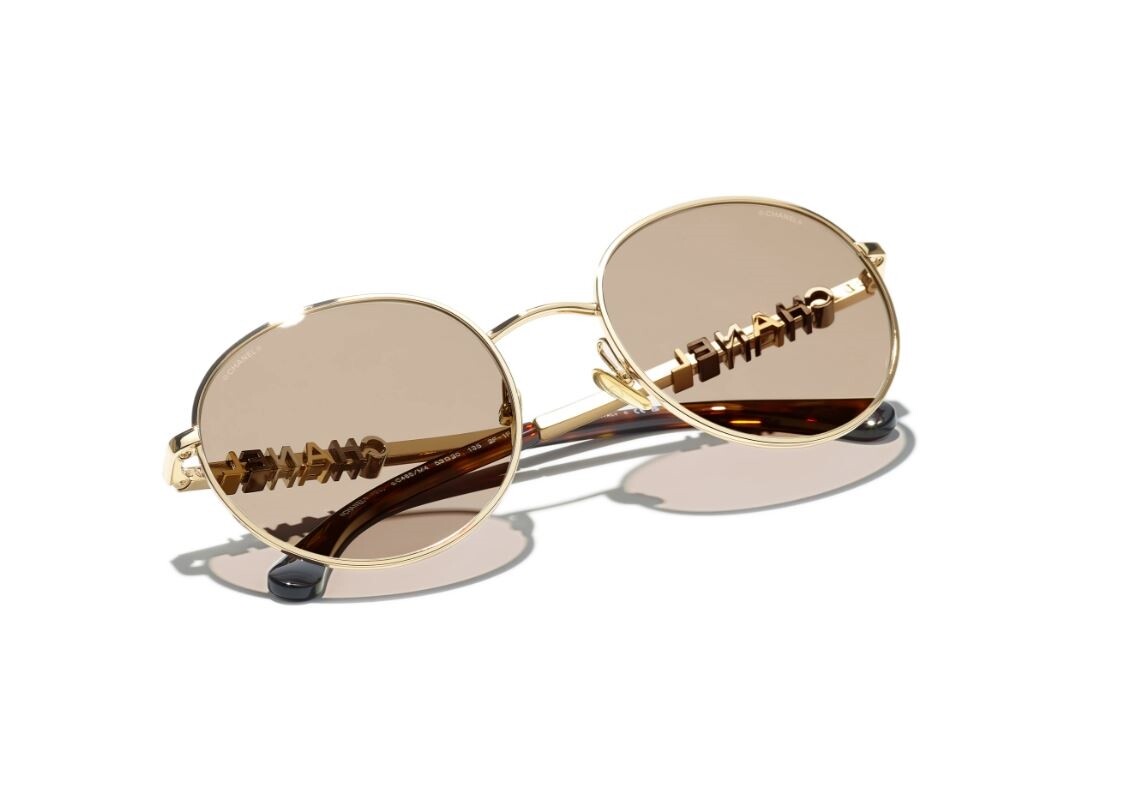 Chanel ch4282 485/M4 Gold Photochromic Brown Sunglasses with Case