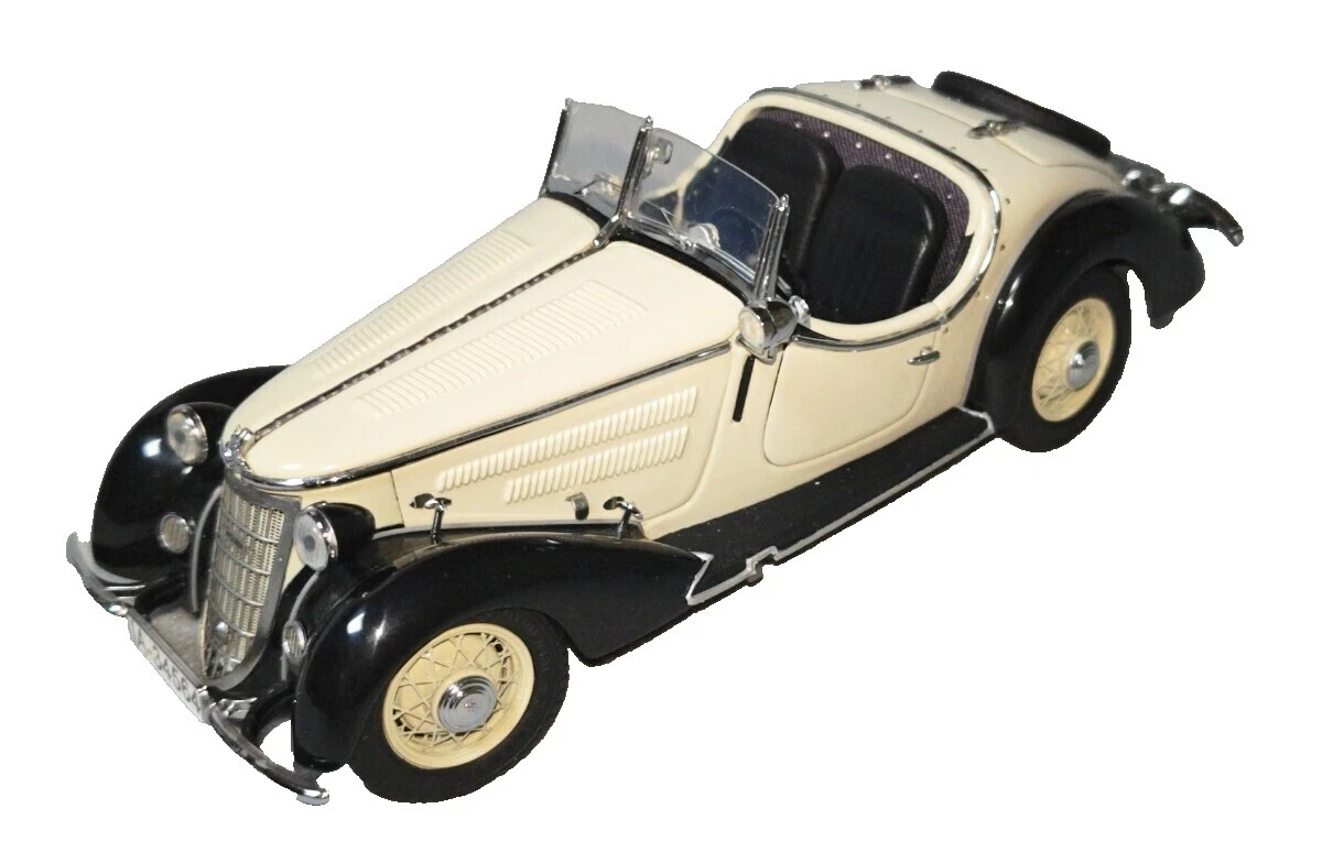 Vehículos diecast y de juguete CMC 1:24 escala