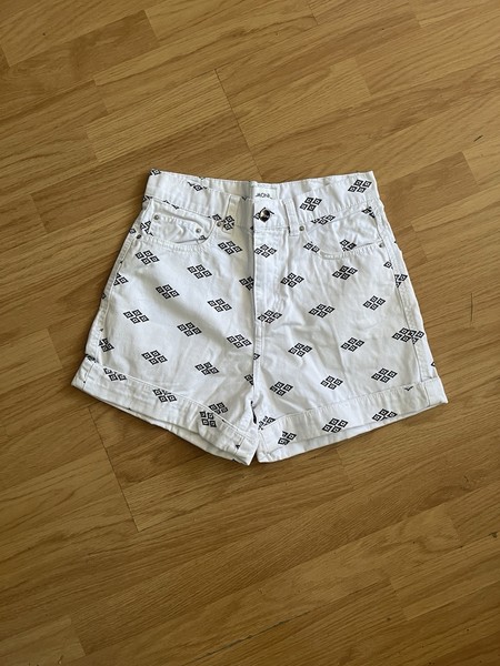 Monki Short Shorts White Denim Size XS