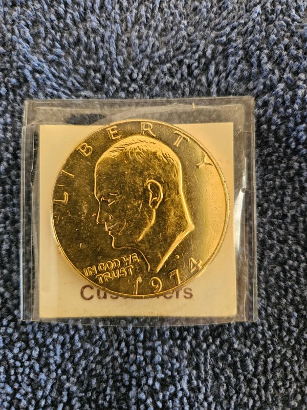 Vintage Rainbow Club Casino 24KT GoldPlated Ike Dollar Coin