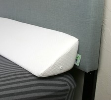 Insieme King Size Headboard Gap Filler White . Long Bed Wedge Pillow for Cov...