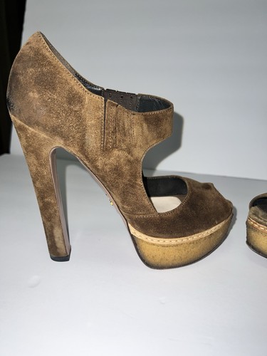 Prada Suede Olive Green Peep Toe Heels 36 1/2 Made In Italy - Picture 4 of 11