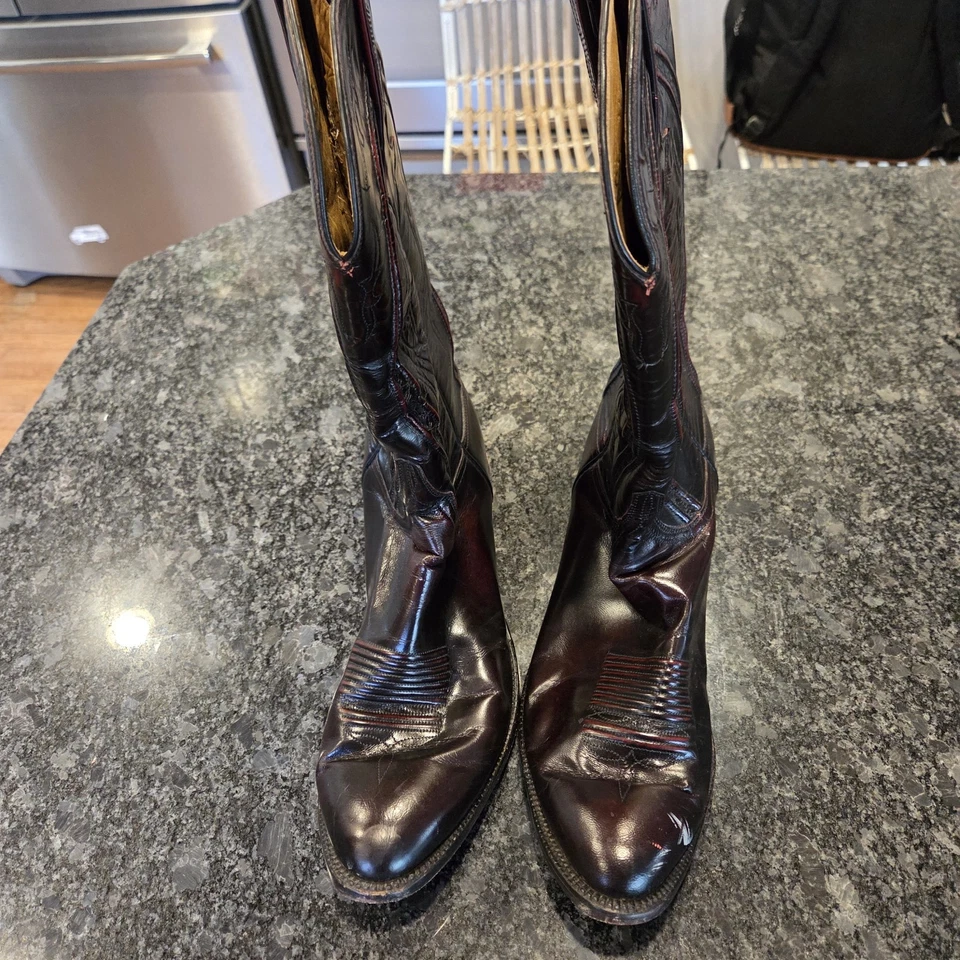 Lucchese Cowboy Boots 11 EE - Image 2 of 4