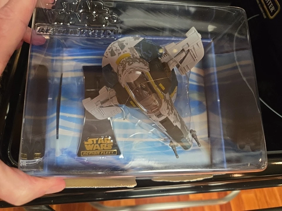 2002 Star Wars Micro Machines MISB Action Fleet Slave 1 w/ Display Stand new min - Image 3 of 4