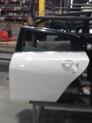 2020 Chevrolet Malibu Left Rear Door White 4DR SED 97000 Miles OEM