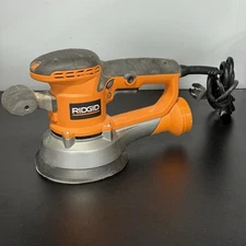 RIDGID Corded 120V 4.4A 6 In. Variable-speed Dual Random Orbit Sander R2611