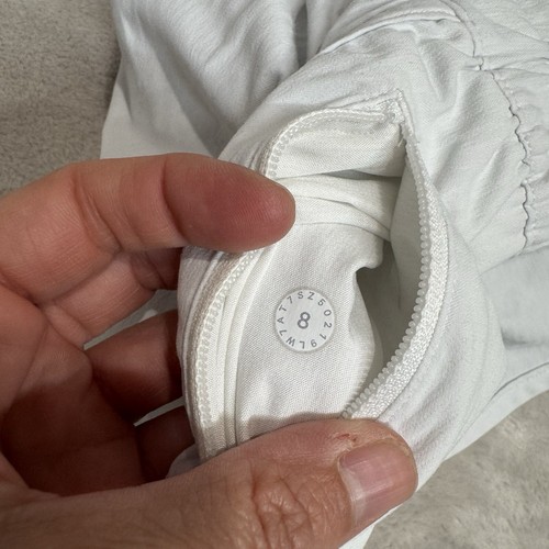 Pantalones Cortos Lululemon Blanco Tracker V Tiro Medio Entrenamiento Atlético Activo Talla 8 - Imagen 5 de 10