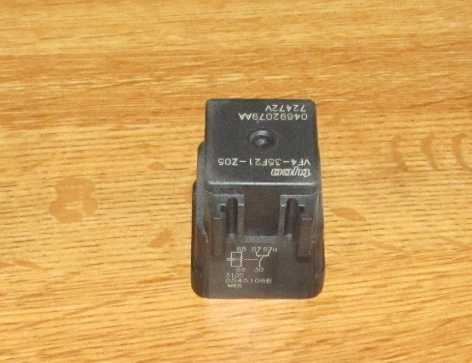 994-Chrysler Jeep Dodge 5 pines relé negro 04692079AA 72472V Tyco VF4-35F21-Z05 Foto 2 de 3