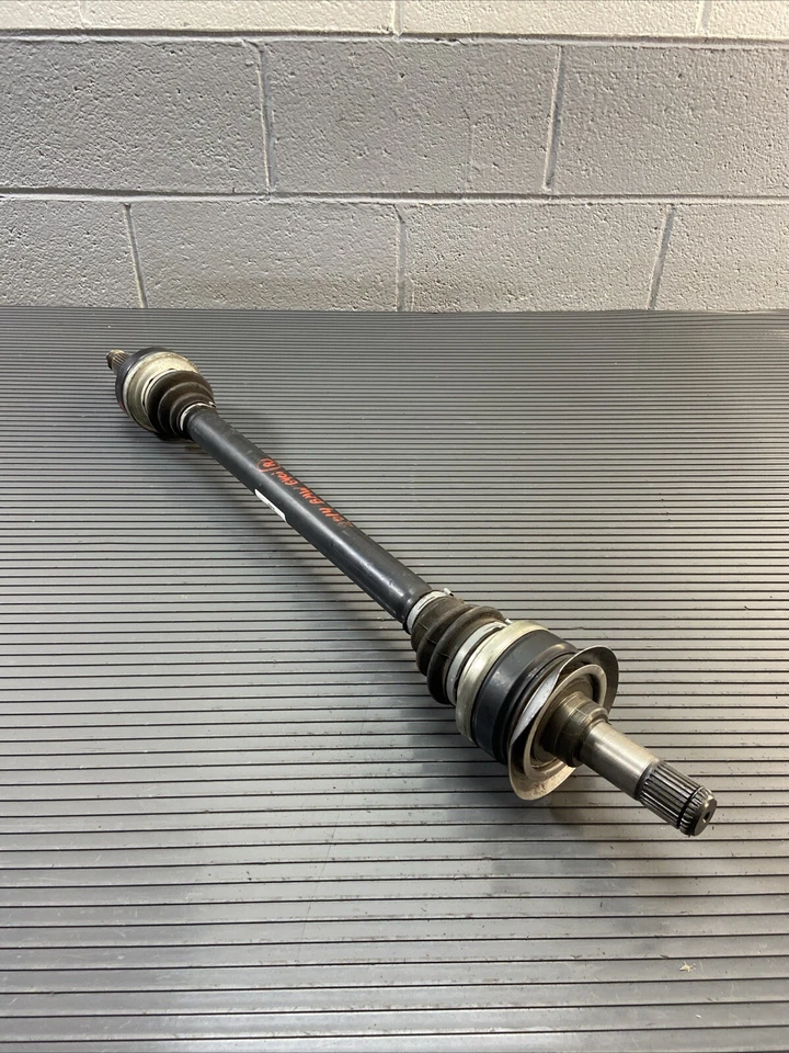 BMW 640i 2007-2019 eje trasero derecho eje de transmisión conjunto medio eje OEM Foto 3 de 4