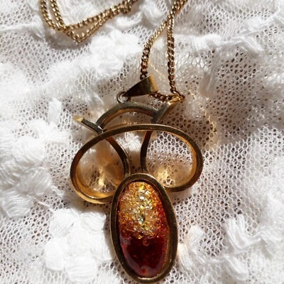 Collier et pendentif - Photo 1/3