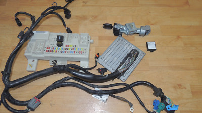 Ford C-Max 1,6 Motorsteuergerät ECU 3M51-12A650-FF 3M5T14014ACH 3M5T15K602AA
