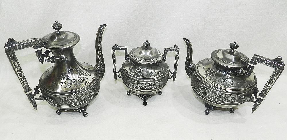 Lot Théière, Cafetière Et Sucrier Argenté – Orfèvrerie Ercuis Et Lutetia