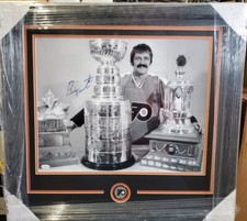 NICE Framed & Matted Autographed Flyers Bernie Parent 16x20 Photo Hockey NHL JSA