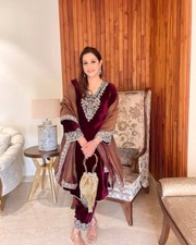 New Launching Viscose Velvet Salwar Kameez With Dupatta For Reception Wear