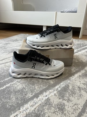 On Cloud / Schuhe / Sneaker mit Box