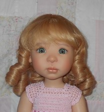 Kemper YVETTE Doll Wig Human Hair SIZE 10/11 BLONDE W/RED Mid-Length Curls