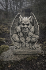 Steinfigur Gargoyle Torwächter Gartenfigur Frostfest Steinguss Gargoyles