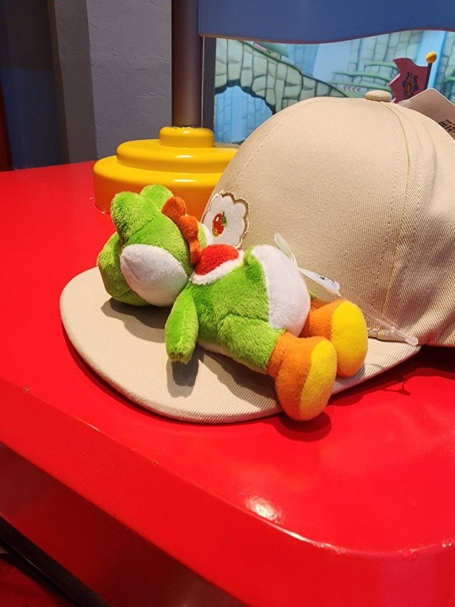 Universal Studio Japan Super Nintendo World Yoshi Yoshi Magnet
