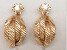 VTG LOVELY  14K  SOLID Y GOLD  DIAMOND  BUTTE...