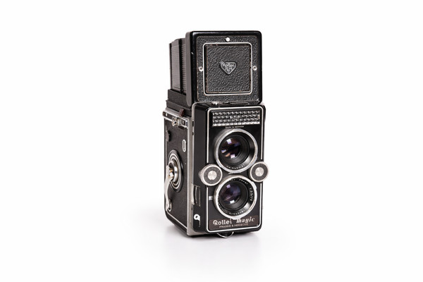 Rollei Magic con lente Schneider Kreuznach Xenar 75 mm