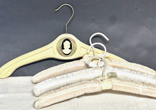 VINTAGE NEVCO HEAVY PLASTIC CAMEO 3 PADDED WOMEN'S LARGE CLOTHES HANGERS