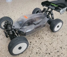 TLR Team Losi 8ight-XE Elite