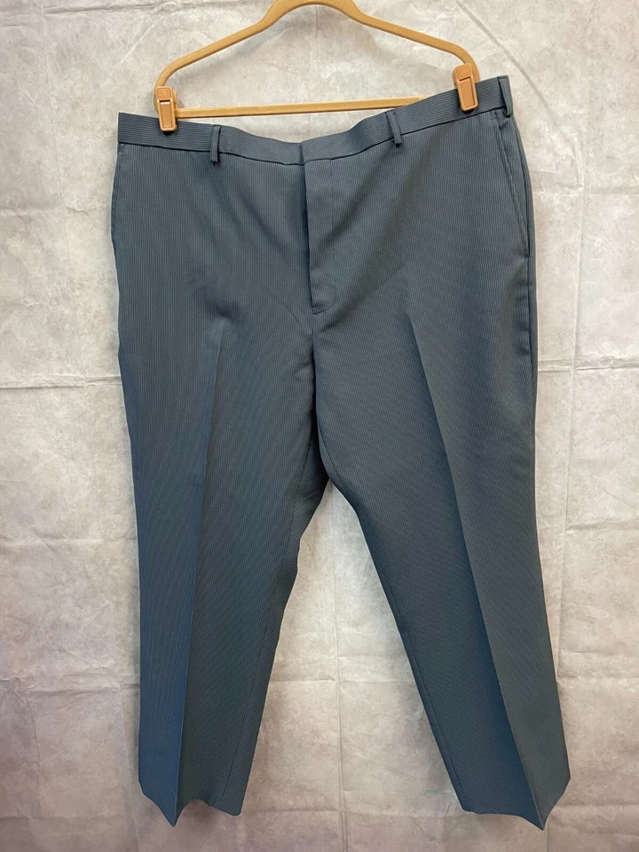 Juego de 2 - Haband Executive Division: Abrigo deportivo gris talla 48L y pantalones talla 44L Foto 2 de 4