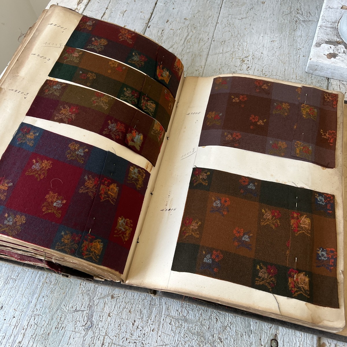 洋書 EUROPEAN TEXTILE PATTERNS 1 EUROPEAN TEXTILE PATTERNS 1