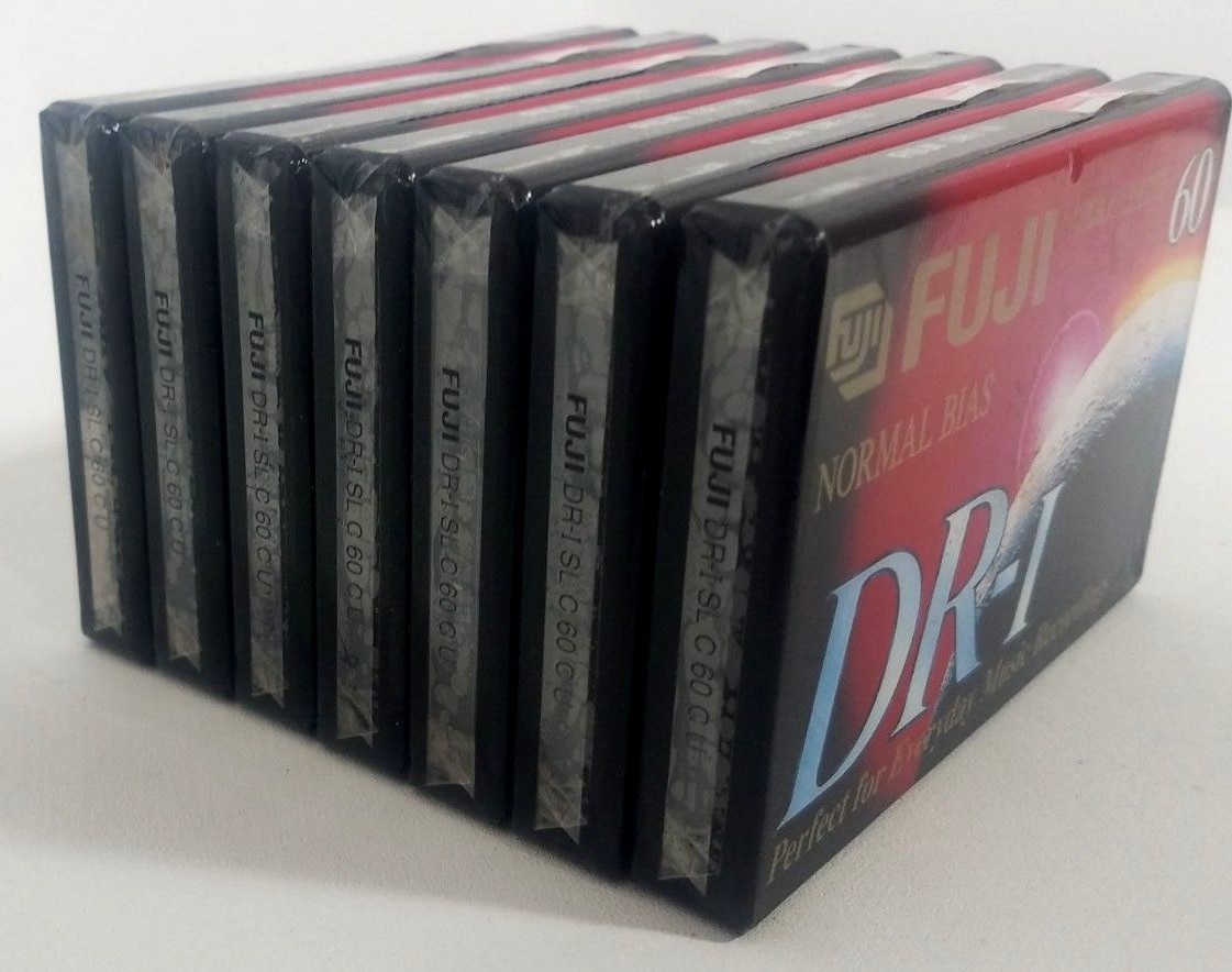 LOT DE 2 Cassettes K7 Tape Fuji Dr 90 Iec I / Type I Normal Neuf Emballée EUR 15,50 - FR
