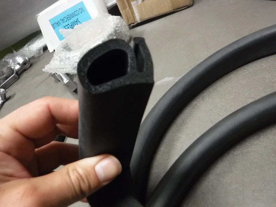 Cadillac 1971-1978 capó a capucha sello Deville Eldorado Fleetwood caddy cupé conv Foto 4 de 4