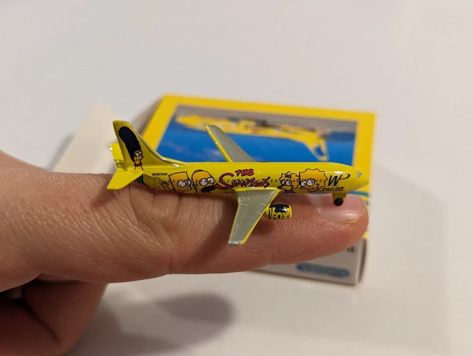 Simpsons modellino aereo B737-300 Western Pacific *RARO* - Immagine 2 di 4
