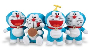 pupazzo doraemon