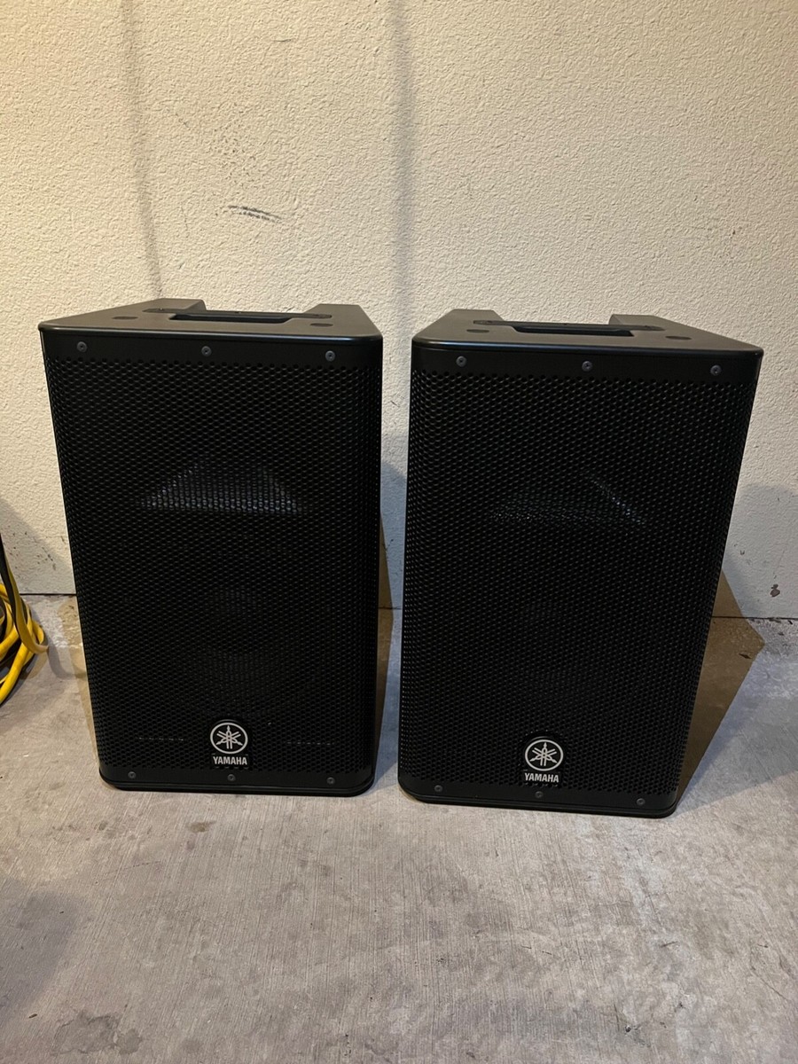 Yamaha DXR8 Powered Speakers (Pair) (w/ stands & cases