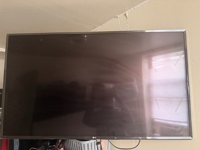 LG 49UK6300PUE 49&quot Class Smart LED 4K Active HDR UHD TV with Wi-Fi