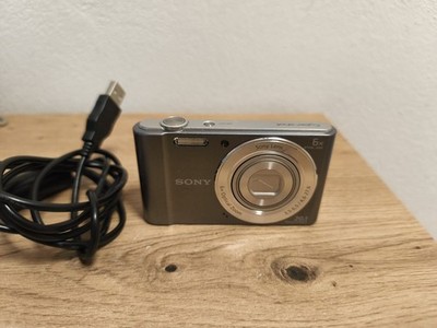 Sony Digitalkamera Cyber Shot DSC W810 - 6x Optical Zoom  20.1 MP Silber