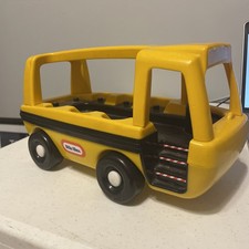 Vintage Little Tikes School Bus Little People Yellow Made In USA No Figures