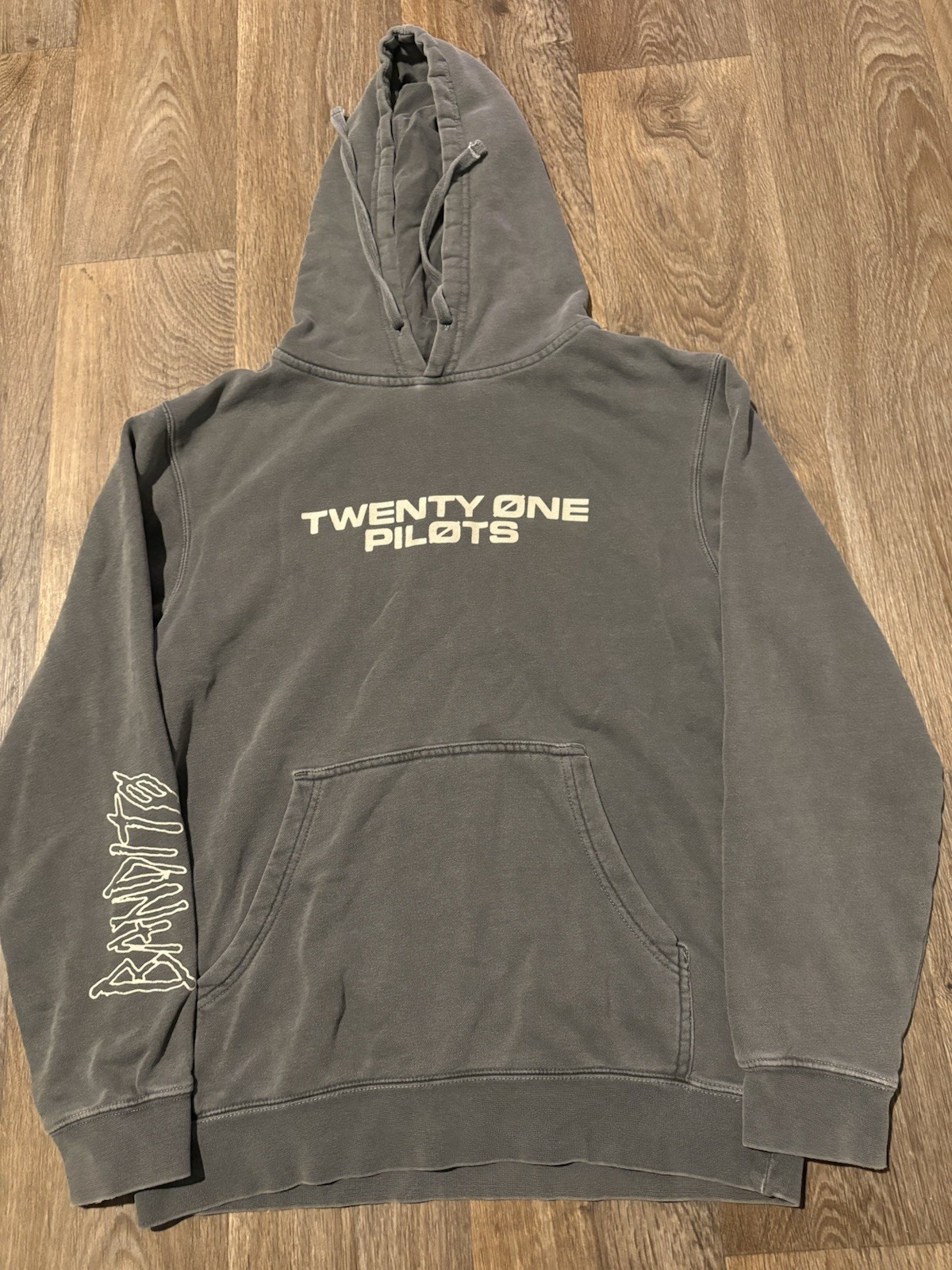 Twenty One Pilots Hoodie Mens Small Gray Bandito Tour Logo Graphic Pullover