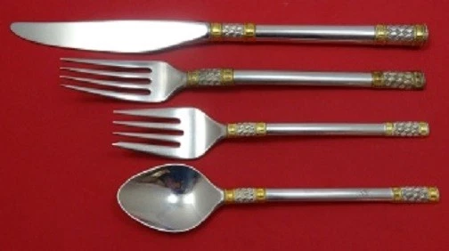 Tejido Egeo Oro por Wallace Plata Esterlina Tamaño Regular Lugar Ajuste(s) 4 piezas Foto 2 de 4