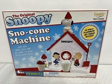 Fundex The Original Snoopy Sno-Cone Machine missing scoop NOS