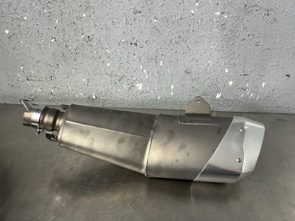 Suzuki GSXR 600 750 2008-2009 OEM escape deslizante de fábrica Foto 2 de 4