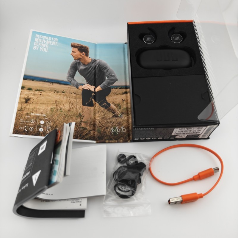 JBL Reflect Mini NC Earbuds Waterproof true Wireless Noise Cancelling Sport