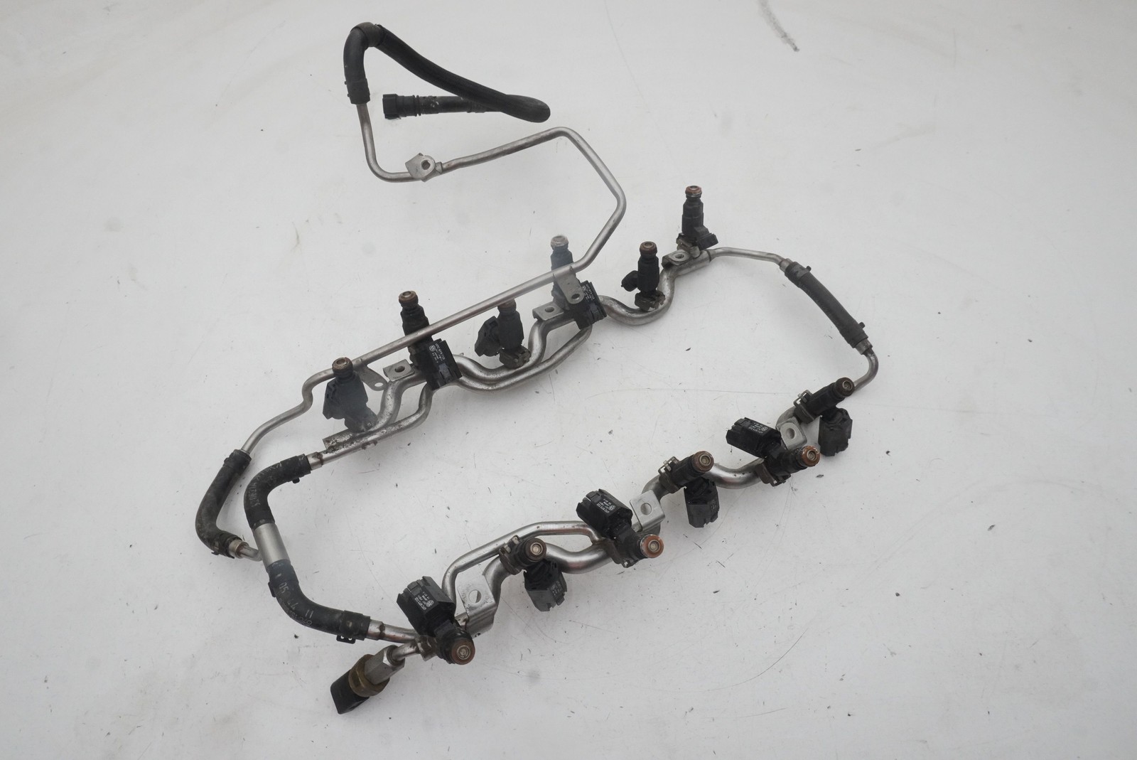 Bentley Continental GT 2013 Fuel injectors Set P/N 07C133316AH