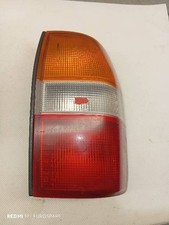 Feu arrière Mitsubishi L200
