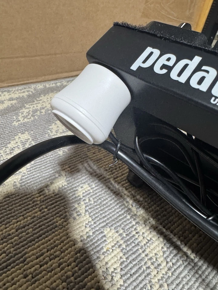 Pedaltrain Pedal Board Altura Patas Blancas Para Pedal Train Ángulo Metro Classic 2 Foto 2 de 4