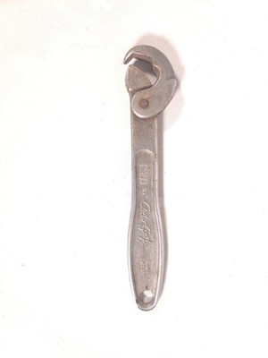 Vintage Cleveland Wrench Co. 10'' Auto-Grip Wrench