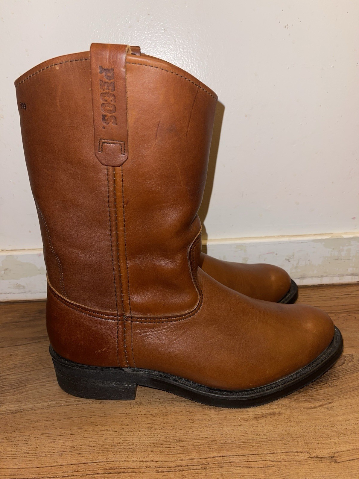 Red Wing 1115 Pecos Nailseat Vibram Tan Pull On Western Cowboy Work Boot 11 D